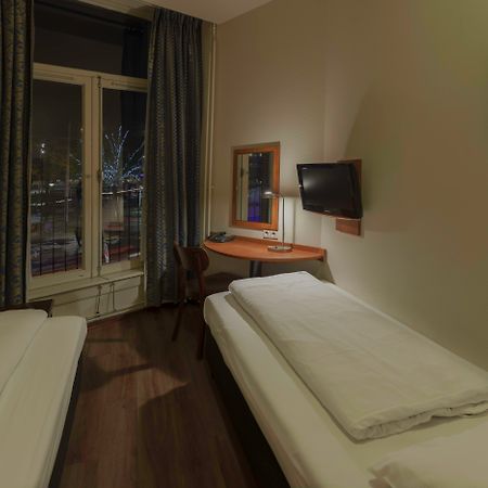 A-Train Hotel Amsterdam Ngoại thất bức ảnh