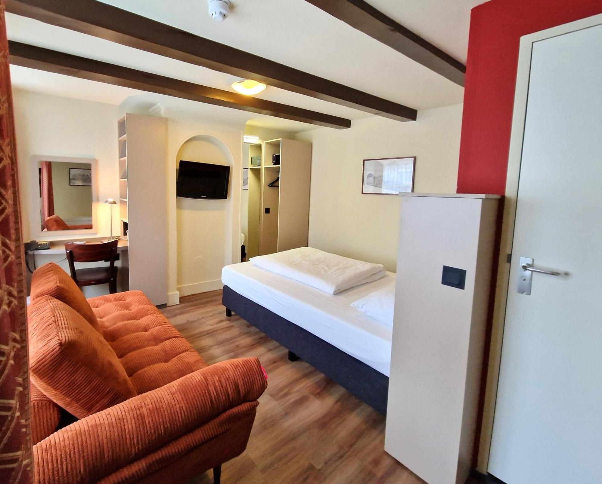 A-Train Hotel Amsterdam Ngoại thất bức ảnh