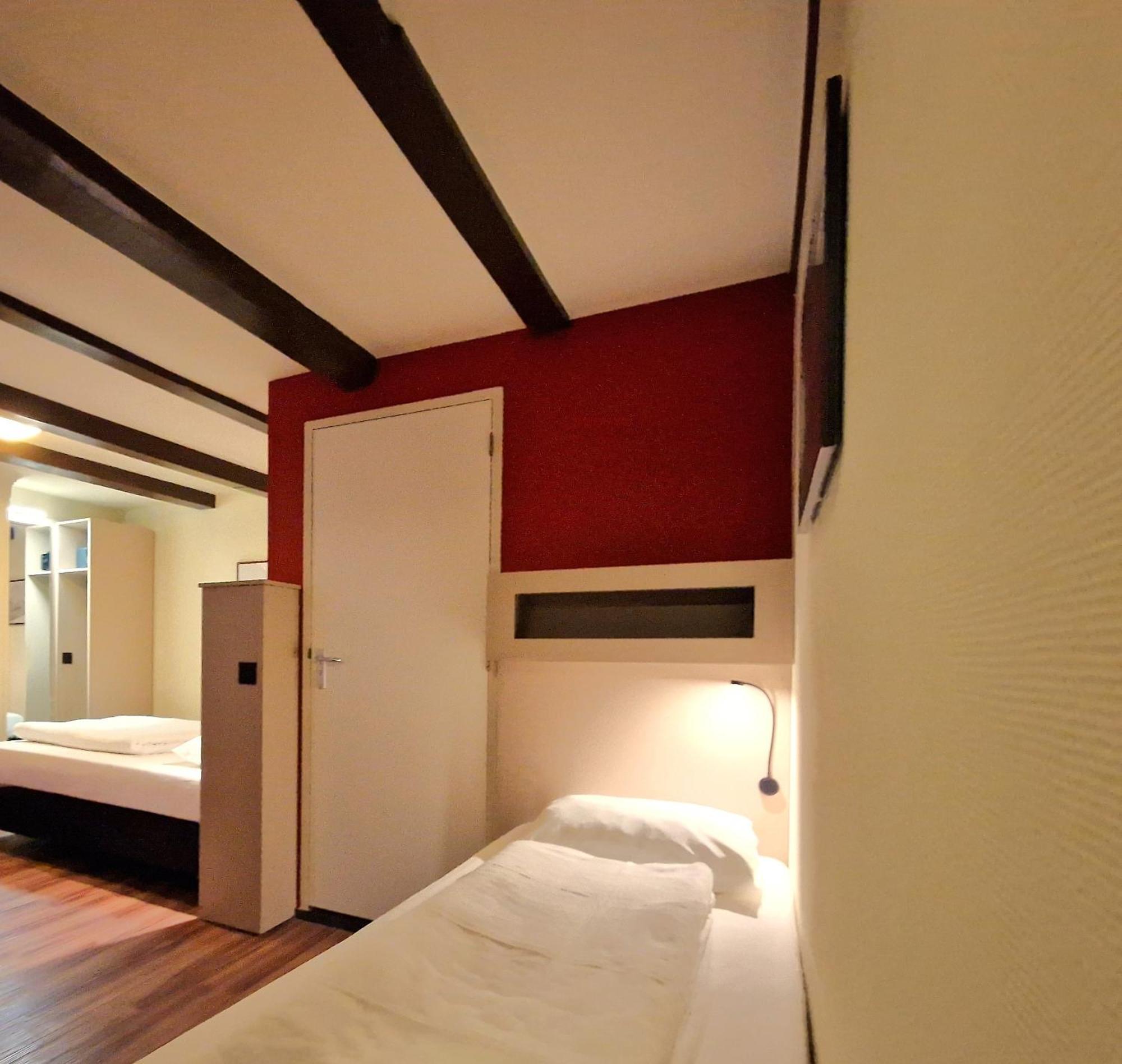A-Train Hotel Amsterdam Ngoại thất bức ảnh