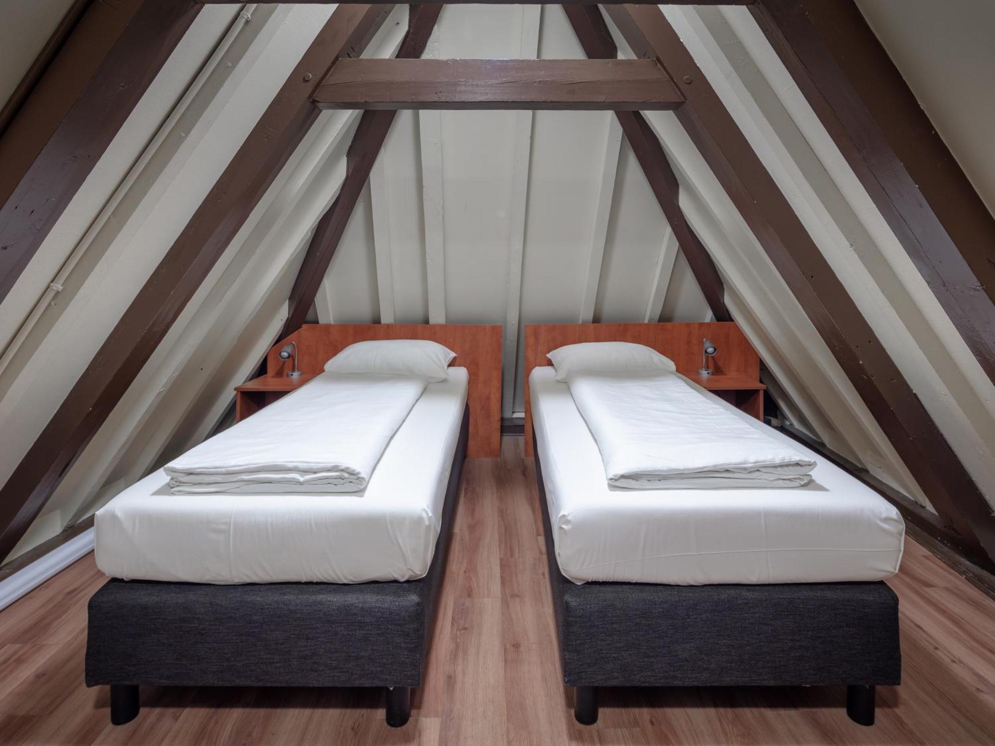 A-Train Hotel Amsterdam Ngoại thất bức ảnh