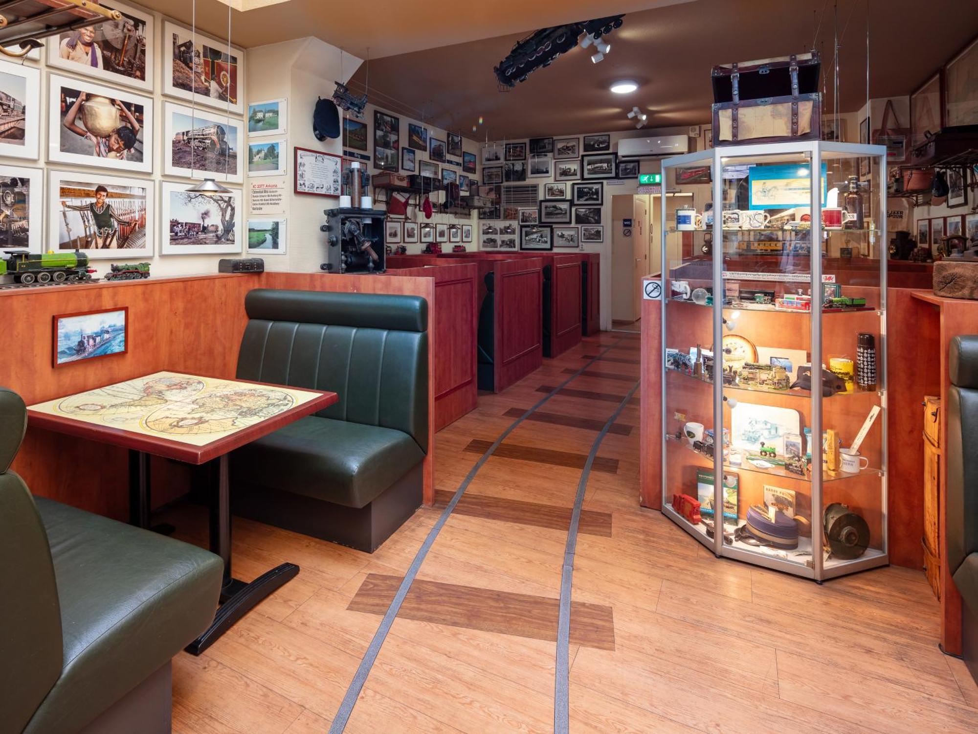 A-Train Hotel Amsterdam Ngoại thất bức ảnh